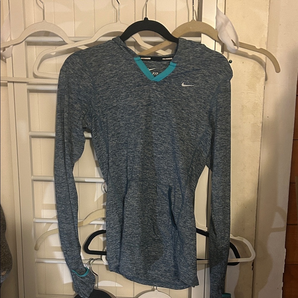 Nike Heathered Blue Long Sleeve Top